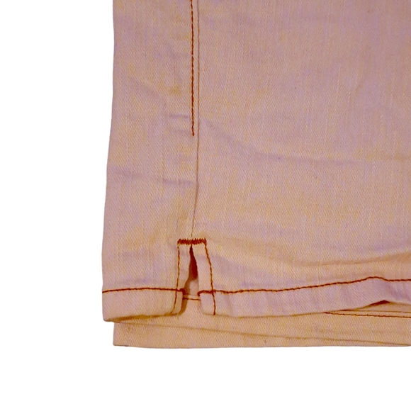 Levi's 518 Superlow shorts. SIZE 7 - Picture 7 of 7